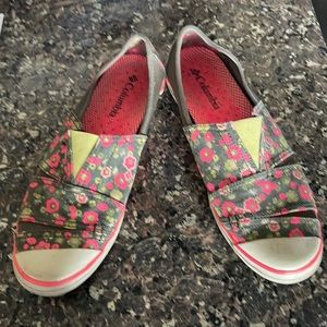 Slip on Columbia tennis shoes.